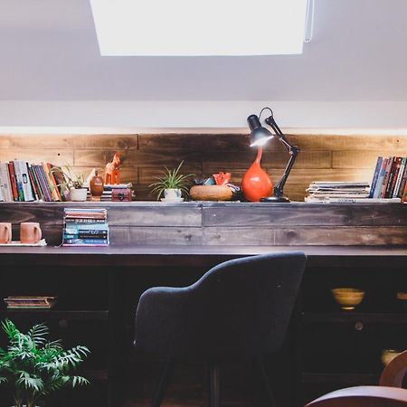Bunker - The Writer'S Loft Otel Ho Şi Min Dış mekan fotoğraf